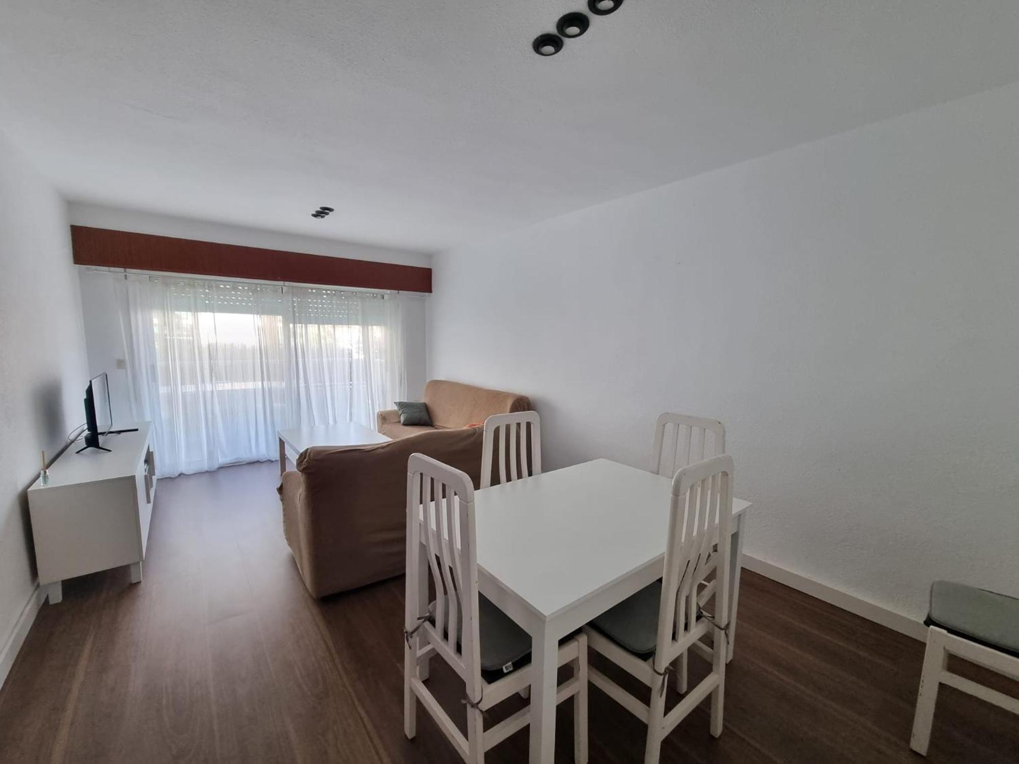 Apartamento En Alquiler Parque 8, Playa De Gandia Extérieur photo